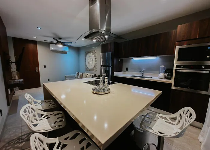 It Boutique & Restaurant Playa del Carmen