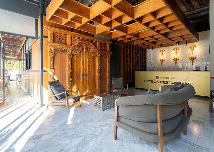 It Boutique & Restaurant Hotel 5*